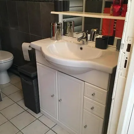 Cosy Montparnasse Apartamento *